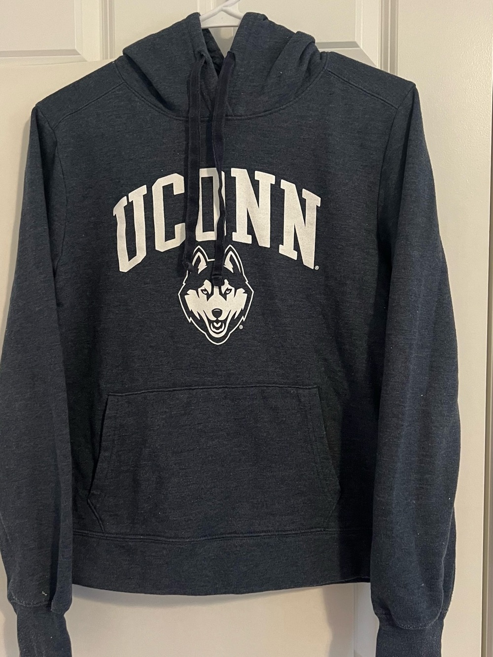 Huskies Youth Pullover Hoodie - Heather Navy